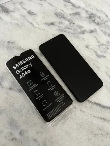 celular samsung galaxy a04e