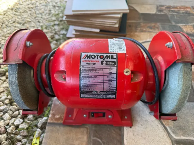 Parafusadeiras Makita e montagem