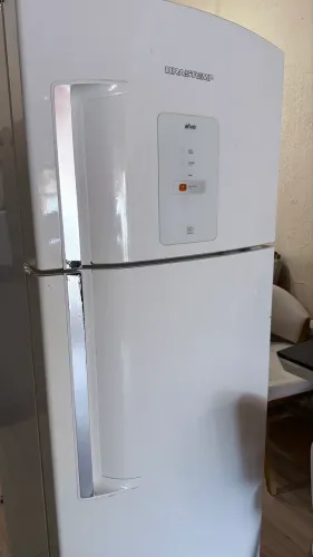 Vendo- Geladeira Brastemp