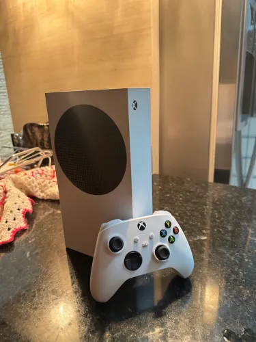 Xbox series S 1 TB seminovo 