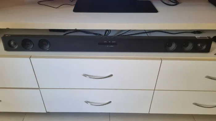 Sound Bar LG SJ3 300W-RMS