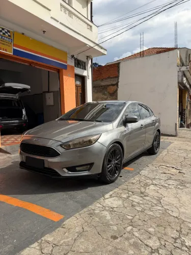Ford Focus Fastback Se/se Plus 2.0 Flex Aut. 2017