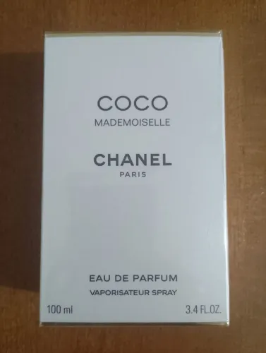 Coco mademoiselle Chanel 