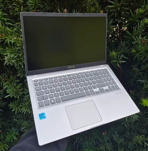 Asus Vivobook i3 11° Geração | 256GB SSD Nvme!!