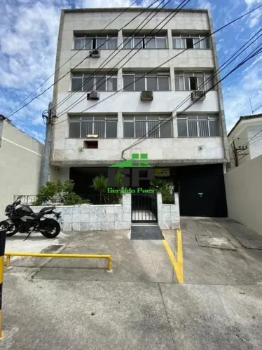 Apartamento com 2 dormitórios para alugar por R$ 750,00/mês - Madureira