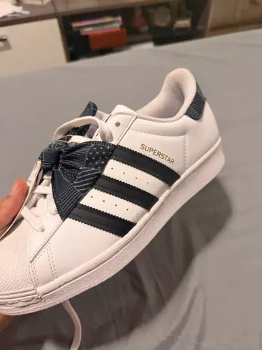 Adidas Superstar J Original Branco/Preto - Novo com Etiqueta - Importado dos EUA