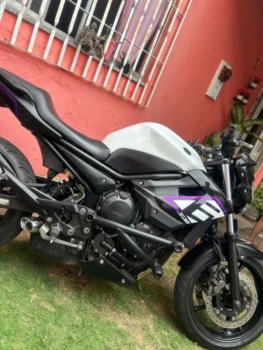 XJ6