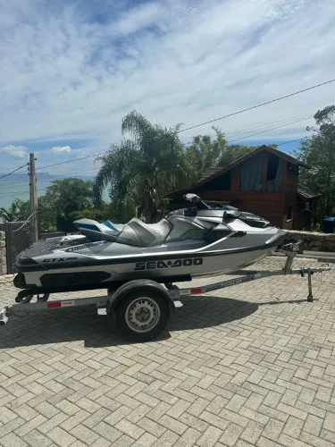 Jet Ski Sea-Doo GTX Limited 300 - 2021 - Apenas 85 horas