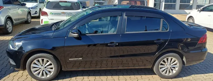 Volkswagen Voyage Comfortline 1.0 T.flex 8V 4P 2015