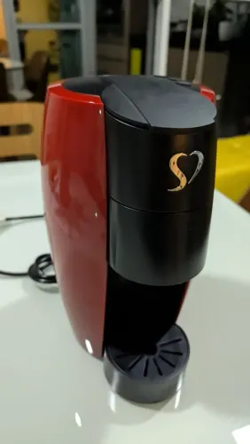 Cafeteira Três Corações Lov