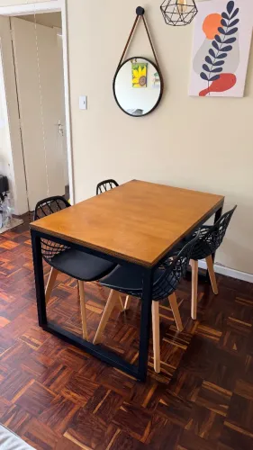 Mesa de jantar MDF industrial 4 lugares
