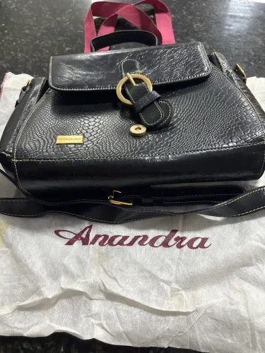 Bolsa de couro Anandra
