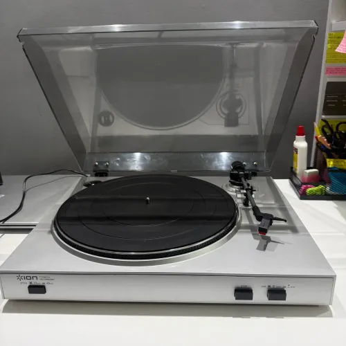 Toca-Discos iON TTUSB05XL USB Turntable