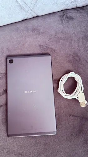 Samsung Galaxy tab S7 lite todo original conservado 