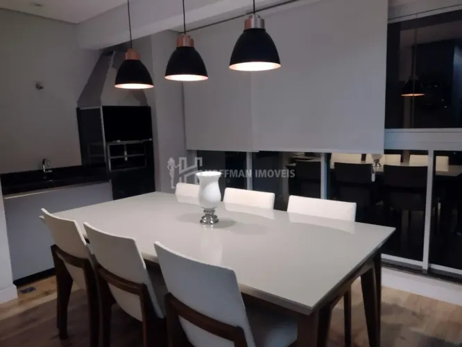 Apartamento com varanda gourmet à venda, 03 dormitórios, 02 vagas e depósito no bairro Fun