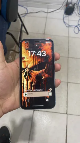iPhone xr em perfeito estado 