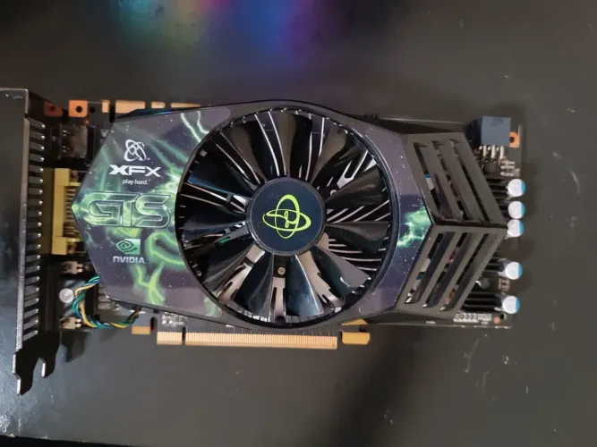 Placa de vídeo GTS 250X XFX