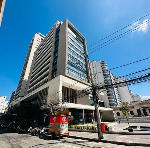 Lojão no Bairro Granbery - 1.000 m²