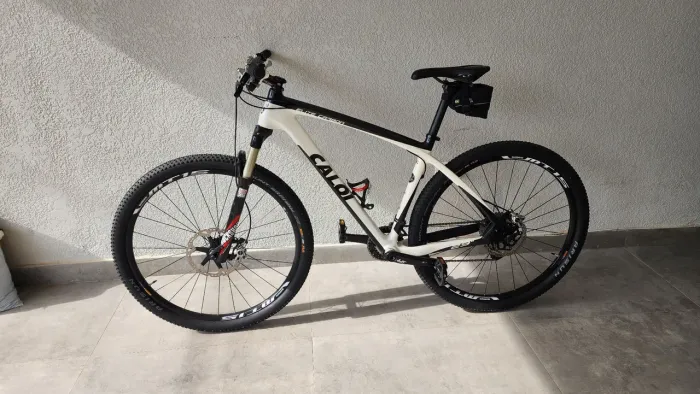 Caloi Elite Carbon