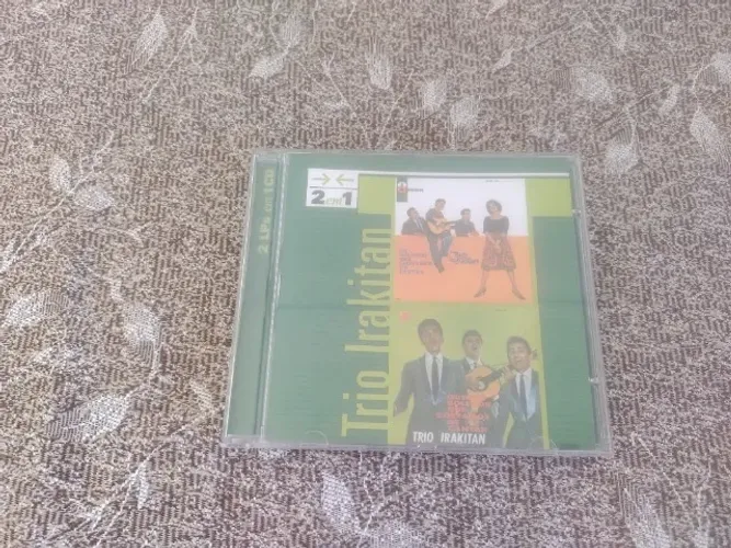 Cd Trio Irakitan em bom estado.