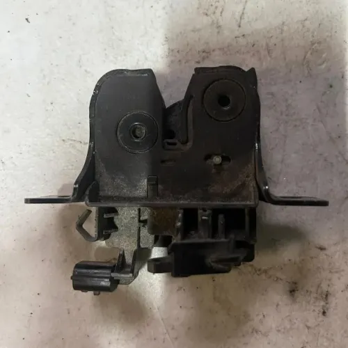 Fechadura Porta Malas Renault Sandero 2015/2019 Original