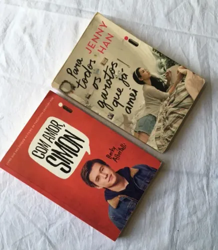 2 livros: PARA TODOS OS GAROTOS QUE JÁ AMEI E COM AMOR SIMON (ÓTIMO ESTADO)