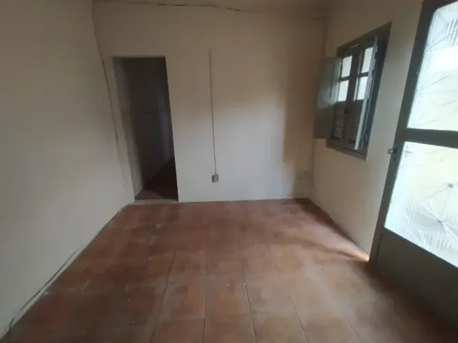 Casa no Boaçú, de 01 quarto.