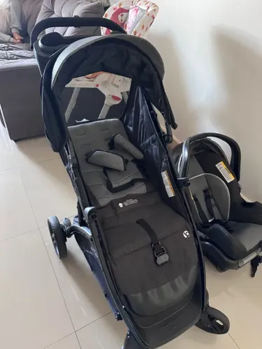 Carrinho de Bebê com Cadeira para Carro Baby Trend Tango