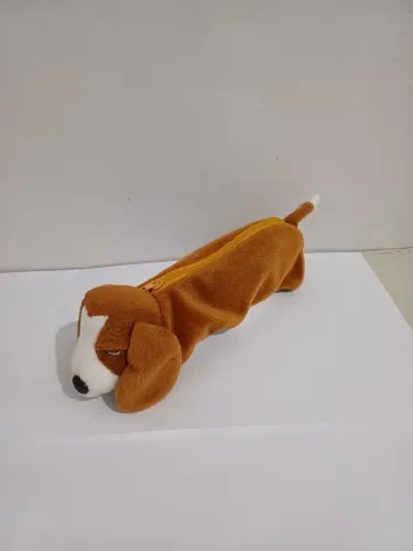 Estojo para lápis de pelúcia em formato de cachorro