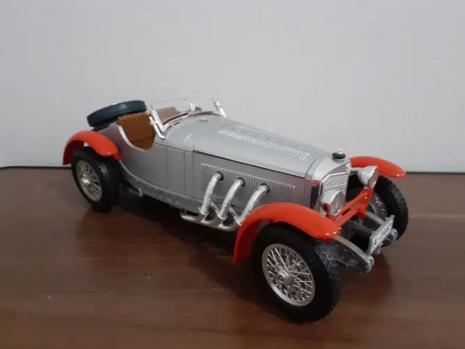 Miniatura Mercedes benz ssk 1:18