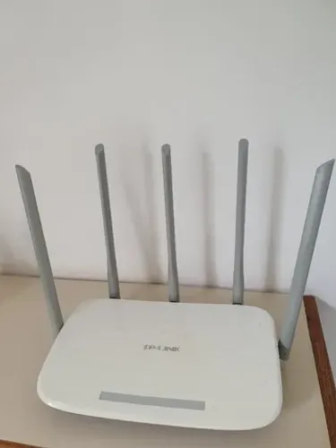 Roteador TP Link 1350 seminovo