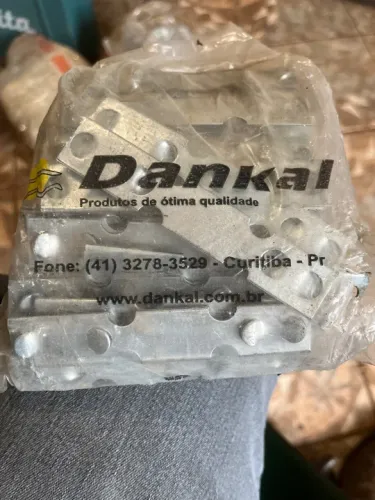 Chumbador para esquadria de alumínio grapa marca Dankal - Pacote com 100 unidades