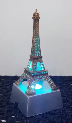 Baixei o preço, TORRE EIFFEL - PARIS - ORIGINAL - ABAJUR. 