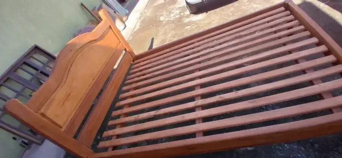 Cama Rustica de casal Madeira de lei Mista 