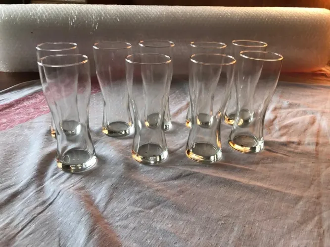 Vendo jogo de 09 Tulipas para cerveja/chop