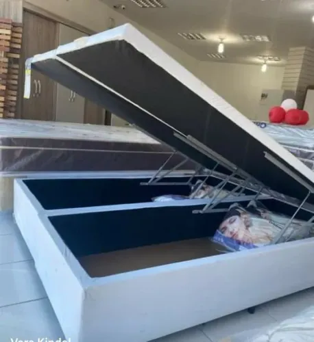 Cama Box com Baú - Conforto e Organização!