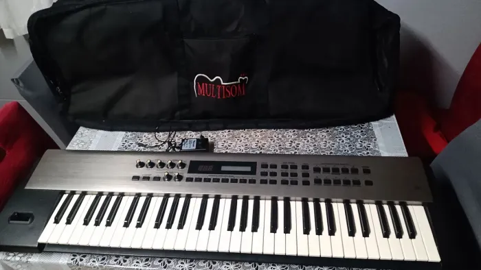 Teclado Sintetizador Roland RS-5 