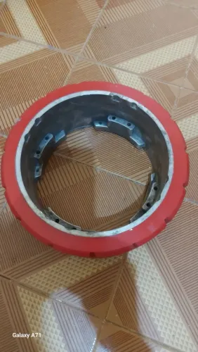 Roda dianteira lavadora tennanat T7