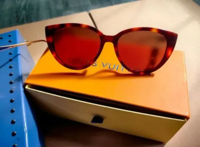 Óculos de sol Louis Vuitton original