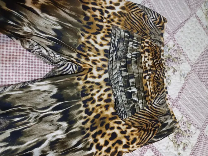 Calça Flare Animal Print núm. 40 marca Canellado