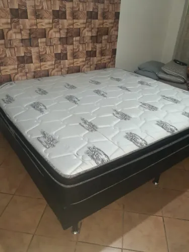 Cama King Size Molas ensacadas individualmente Ortobom