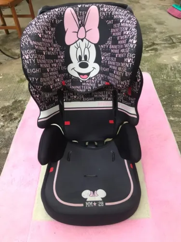 Cadeirinha infantil veículo 