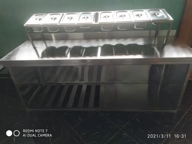 Bancada de aço inox para trailers e carrinhos