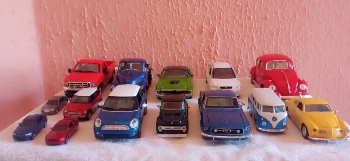 Carros em miniatura
