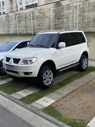 Mitsubishi Pajero TR4 2.0 Flex 16V 4X2 Aut. 2012
