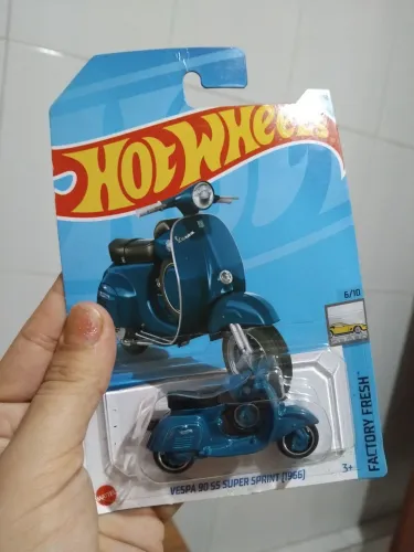 Vespa 90 SS SUPER SPRINT (1996) HOTWHEELS