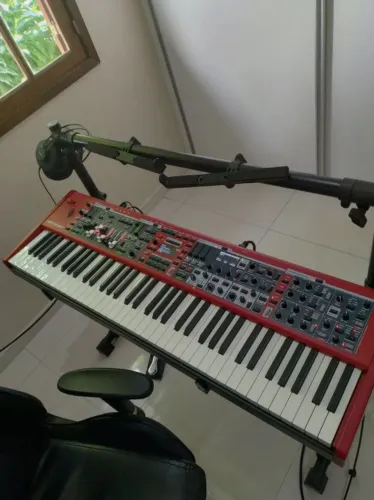 Nord STAGE 4 73 HA ( muito novo)