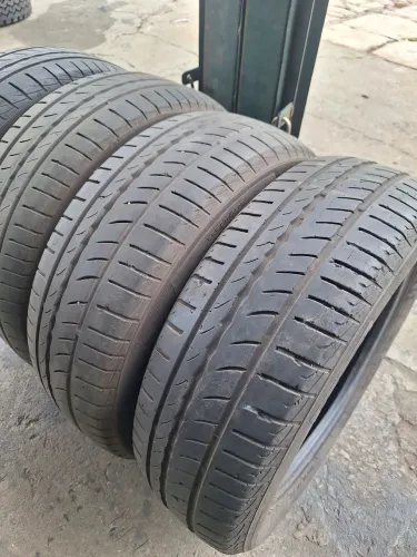 Pneus 185 60 15 Pirelli P1 (meia-vida)