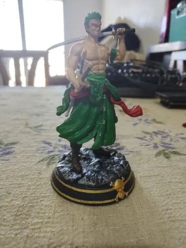 Roronoa Zoro - 15 cm - Peça Única Colecionável