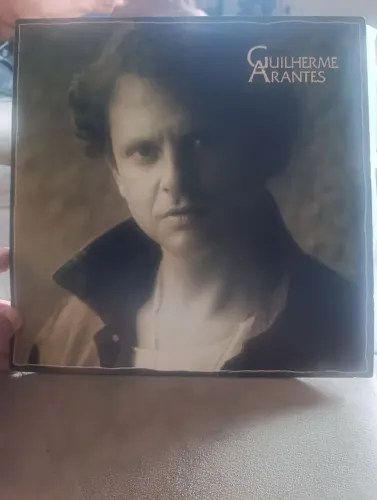 Vinil Guilherme Arantes Castelo.